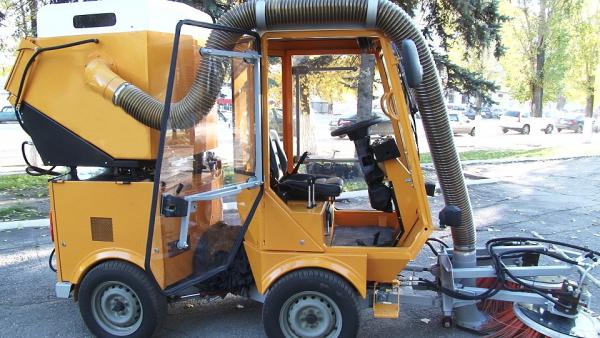 Многофункциональная машина "BTM SweepeR 4x4" - купить на трактор МТЗ