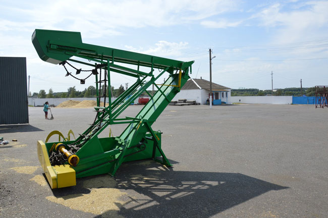 Погрузчик зерна навесной ПЗН-250 - купить на трактор МТЗ