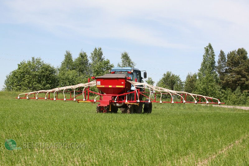 Сеялка для внесения минеральных удобрений СУ-12-01