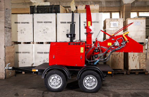 Прицепной дизельный измельчитель веток с двигателем 50 л.с. | DH-50 с гидроподачей