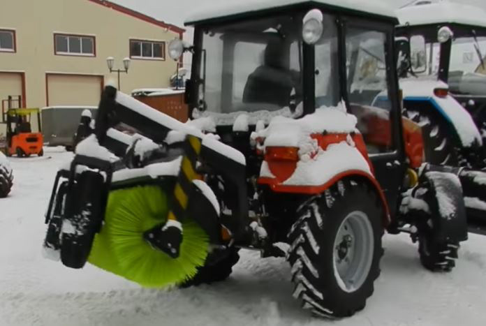 Щетка коммунальная ИУЦЛ 31.00.000 (МТЗ-320)