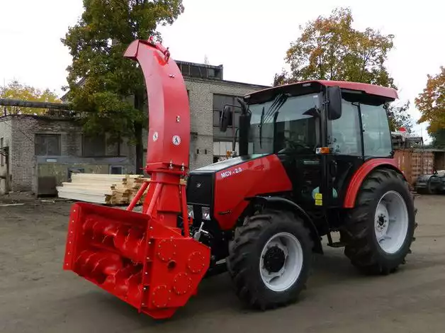 Снегоочиститель шнекороторный ШРК-2,0-01  (ФРС-200М) с гидроповоротным желобом на трактор МТЗ