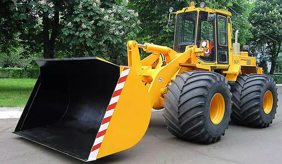 Погрузчик торфа АМКОДОР-342Р