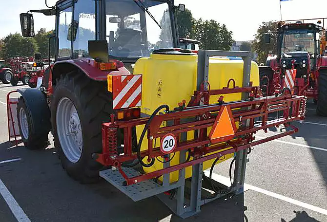 Опрыскиватель навесной штанговый ОНШ-800