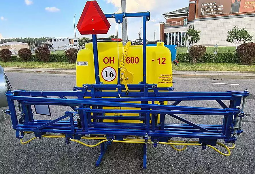 Опрыскиватель навесной ОН-600-12