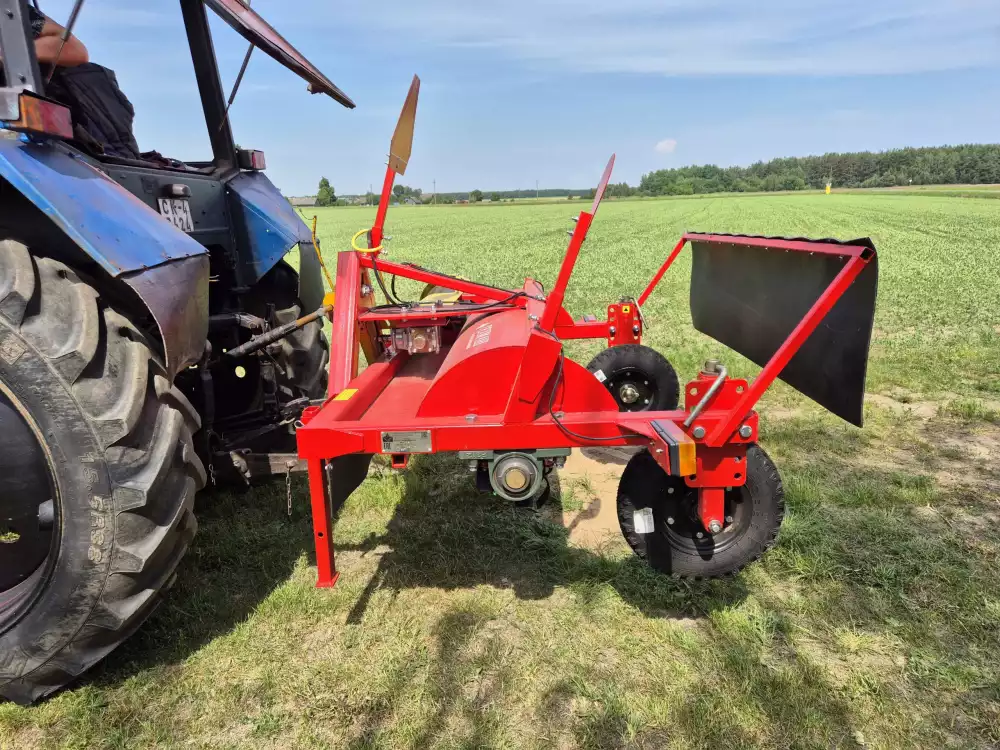 Машина ботвоуборочная МБУ (облегченная)