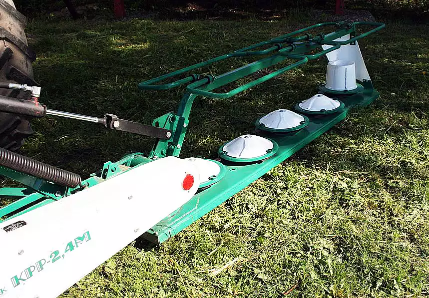 Косилка роторная ременная АГРАМАК КРР-2,4М