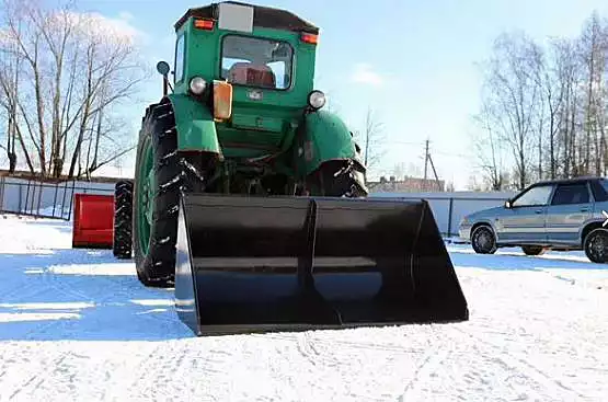 Ковш самосвальный V=0,5м³ L=1700мм на заднюю навеску трактора