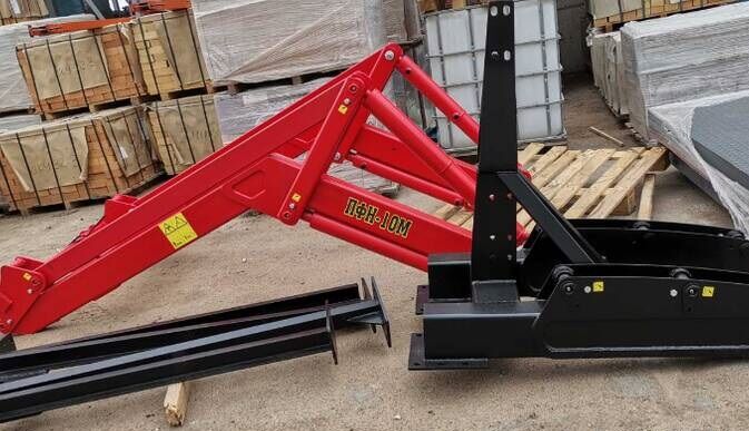 Погрузчик фронтальный навесной ПФН-10М с ковшом 0,8м3