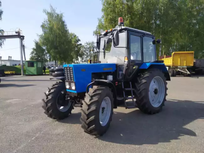 Трактор Беларус-82,1-23/12-23/32