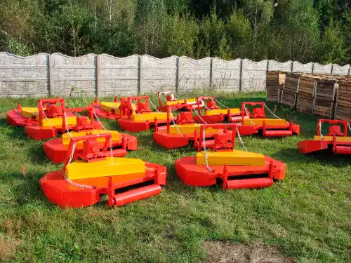 Косилка-измельчитель КРС-2