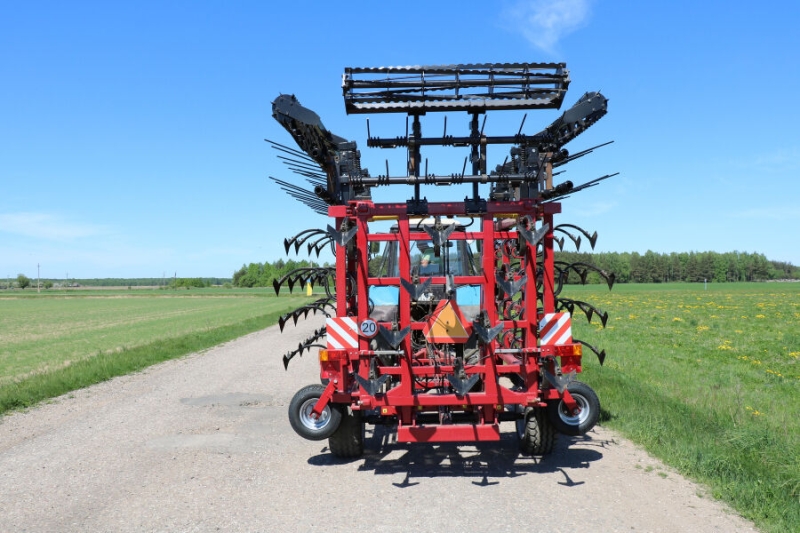 Культиватор универсальный КПМ-10 ЕВРО с пружинно-катковой приставкой