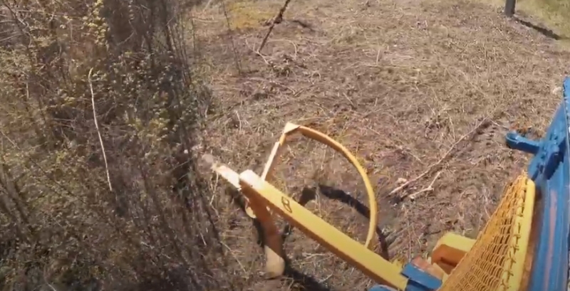 Косилка - кусторез КРЛ-2,0