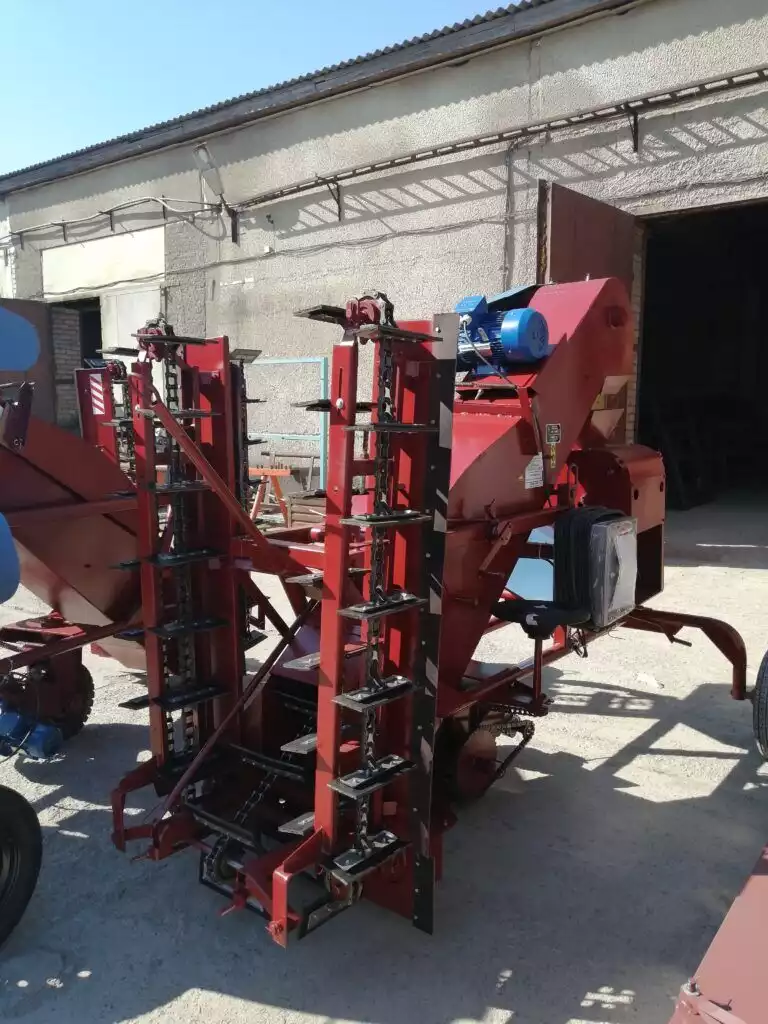 Зернометатель самопередвижной ЗМС-100-1-Ч