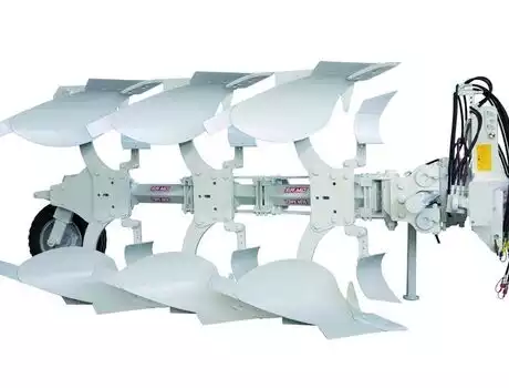 Плуг плантажный трехкорпусный FSV.3/112