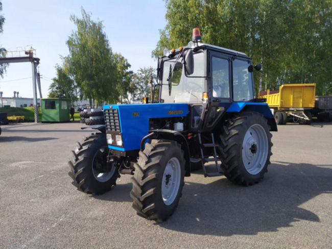 Трактор Беларус-82,1-23/12-23/32