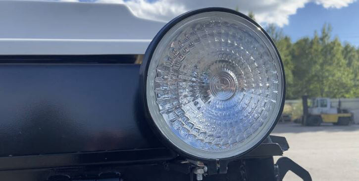 Унифицированная кабина для с/х тракторов МТЗ-80/82 типа МК 80-67000010 (с сиденьем, отопителем и щитком) Новая