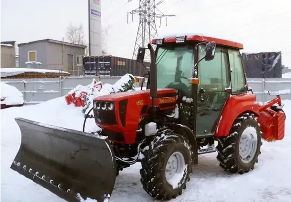 Отвал тракторный ОТ 25-00.00.010-01 (гидроповоротный)