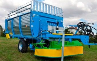 Транспортировщик с косилкой для заготовки зелёной массы