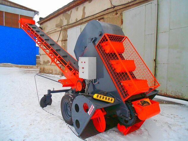 Погрузчик ковшовый шнековый Р6 КШП-6УМ