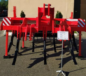 Плуг глубокорыхлитель ПГ-3/7