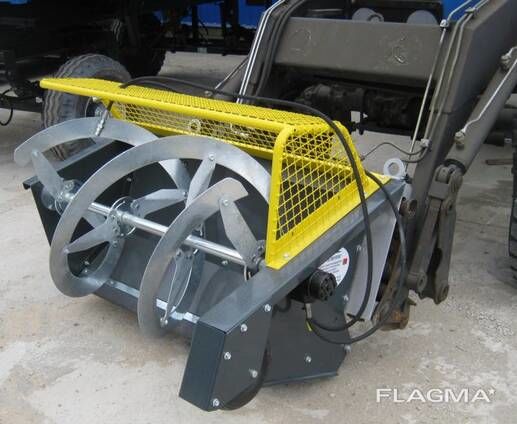 Подталкиватель корма для КРС