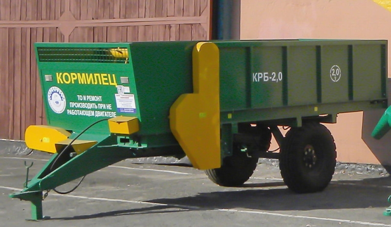 Кормораздатчик боковой КРБ-2,0