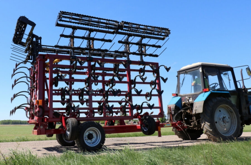 Культиватор универсальный КПМ-8 ЕВРО с пружинно-катковой приставкой