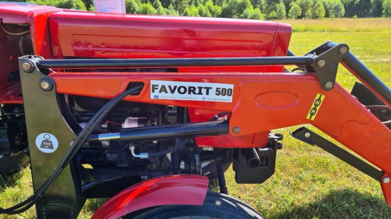 Погрузчик ПКУ-0,5 ( четыре цилиндра) на трактор Т25 с ковшом фронтальнм V=0.25м3 L=1500мм