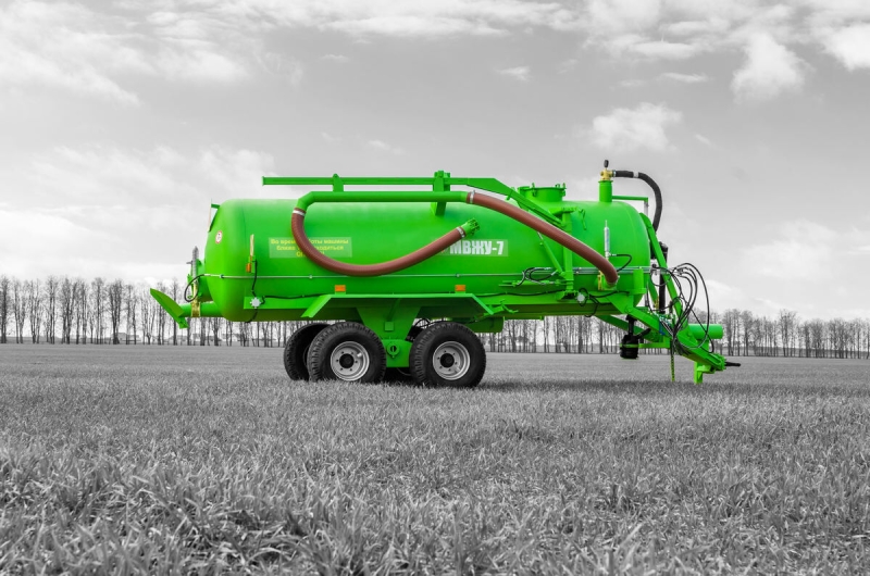 Машины для внесения жидких органических удобрений МВЖУ-7