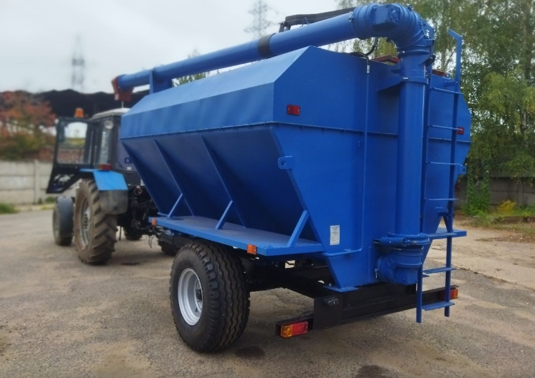 Загрузчик сухих кормов прицепной ЗСК-10П