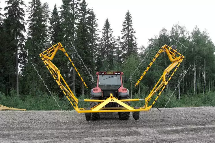 Ворошилка торфа MeriPeat KNH-18