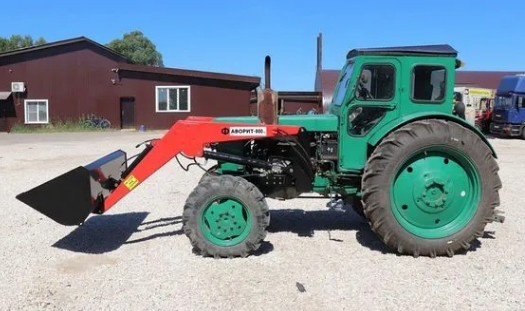 Погрузчик (КУН) ПКУ-0,8 (три цилиндра) на трактор Т40/ЛТЗ с ковшом фронтальным V=0,65м³ L=2000мм