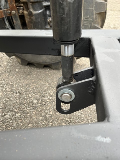 Отвал коммунальный ОК-2,5 механический поворот