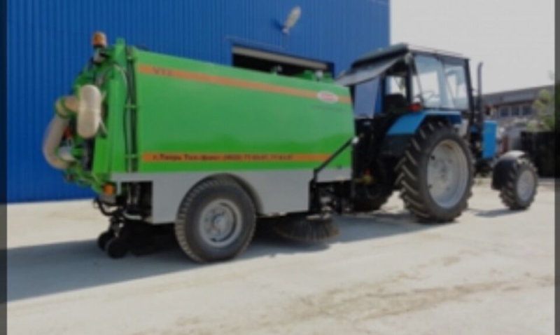 Вакуумная прицепная подметально-уборочная спецтехника серии ТКМ