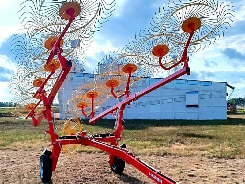 Грабли-ворошилки колесно-пальцевые HARVEST SWR 11