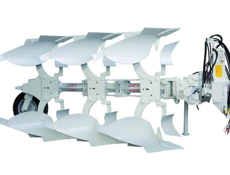 Плуг плантажный трехкорпусный FSV.3/112