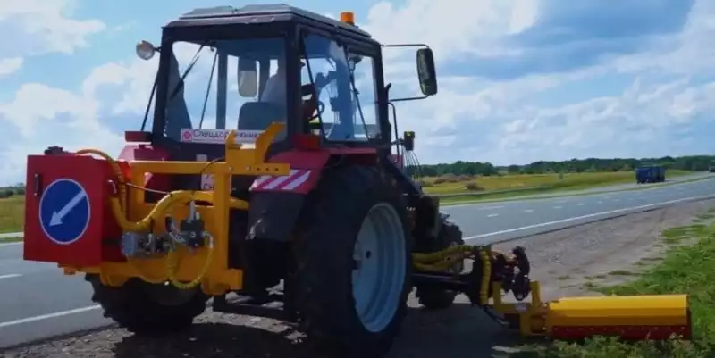 Винтовая фреза для дорожных обочин