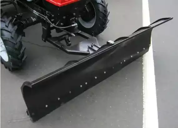 Отвал тракторный ОТ 18 (гидроповоротный)