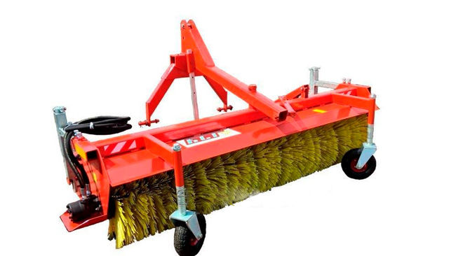 Щеточное оборудование с гидроприводом и бункером для сбора мусора ЩОГ-18.00