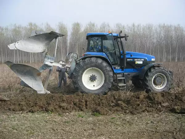 Плуги плантажные оборотные однокорпусные FS.1