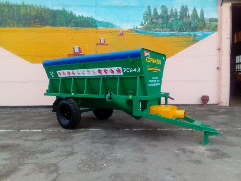 Раздатчик сыпучих кормов РСК-4.0