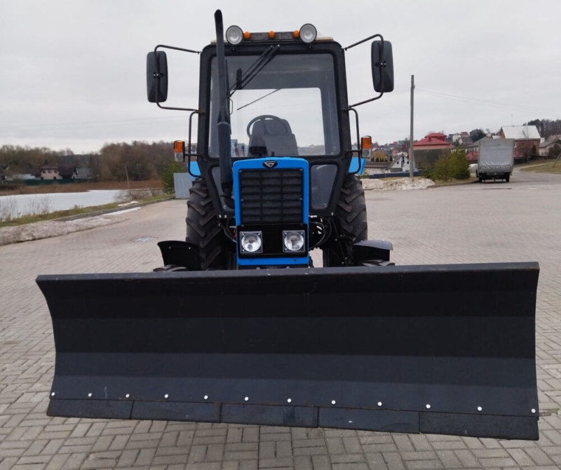 Отвал коммунальный ОК-2,5 гидравлический поворот