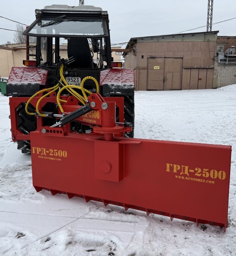 Грeйдeр нaвесной ГРД-2500