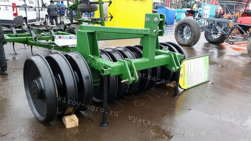 Трамбовщик силоса ТСК 3.0 (К-700)