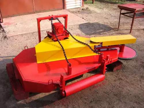 Косилка-измельчитель КРС-1,7-06 с боковым механизмом