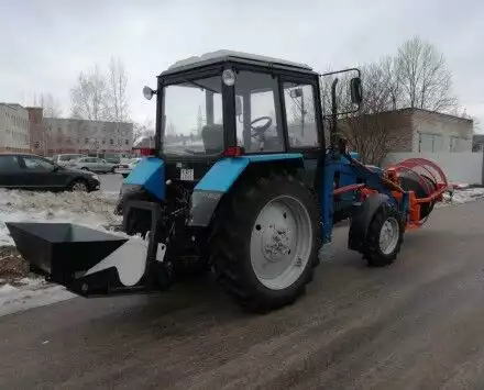 Комплекс для ямочного ремонта ЕМ-01 на базе МТЗ