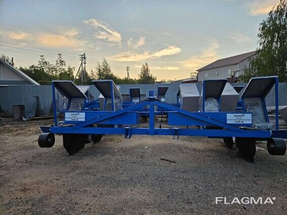 Сажалка (лесопосадочная машина на трактор) для посадки саженцев саксаула АЛП-4С