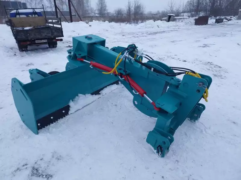 Грейдерный отвал на Кировец 4м