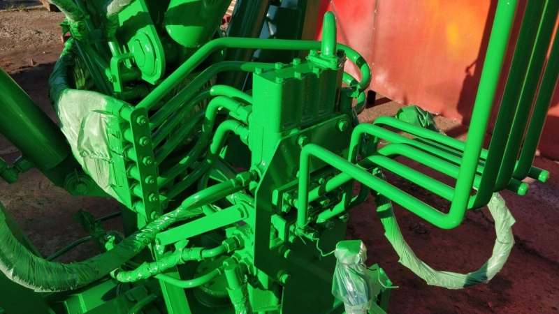 Погрузчик-экскаватор ПЭ-Ф-1БМ «Универсал Старт»